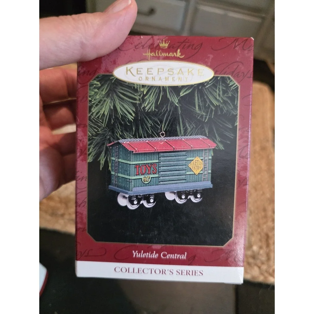 Lot of 7 Hallmark Keepsake Lionel & Other Train Ornaments‎ with Boxes